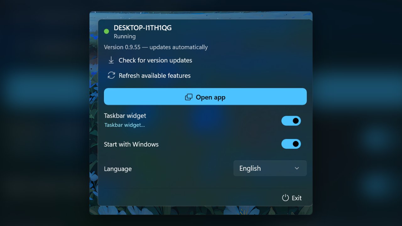The Maxer Monitor panel that opens from the icon by the clock: the machine's name and Running, an Open app button, and switches for the taskbar widget and starting with Windows, above a language choice.